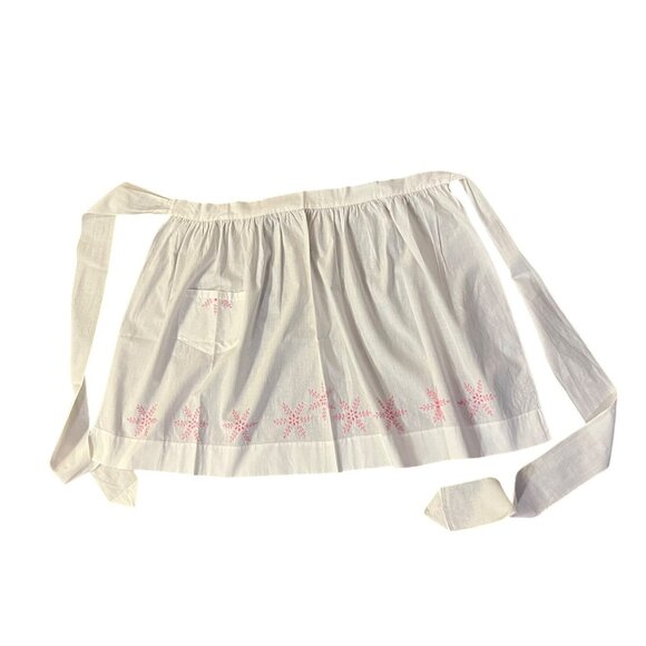 Vintage White Half Apron w/ Pink Embroidery – Handmade – Women’s Kitchen - Picture 3 of 13